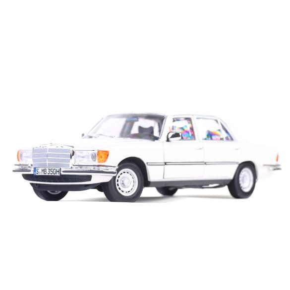 Mercedes-Benz 1:18 model car 450 SEL W 116 white B66040719 Review