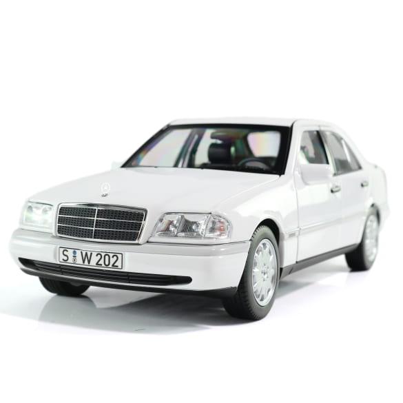 Mercedes-Benz 1:18 model car C 200 W202 Sedan (1993-1996) polar white B66040703 Review
