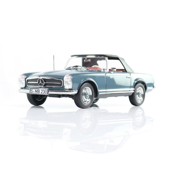 Mercedes-Benz 1:18 scale model car 230 SL Pagode W113 Cabrio blue-grey B66040681 Review