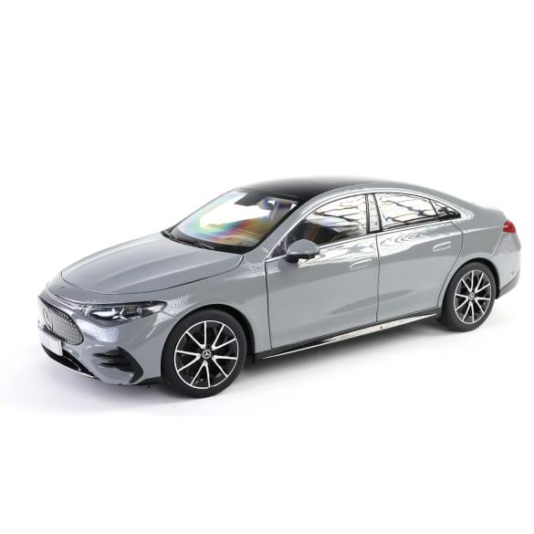 Mercedes-Benz 1:18 scale model car CLA C174 MANUFAKTUR alpine grey B66960844 Review