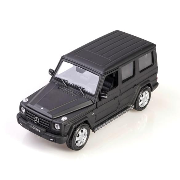 Mercedes-Benz 1:24 model car G-Class black B660575832 Review