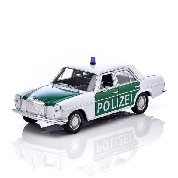 Mercedes-Benz 1:24 model car W115 220/8 police B66057956 Review