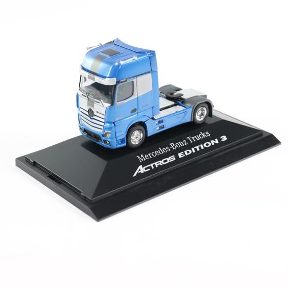 Mercedes-Benz 1:87 Modelcar Actros Edition 3 blue MBTL0085 Review
