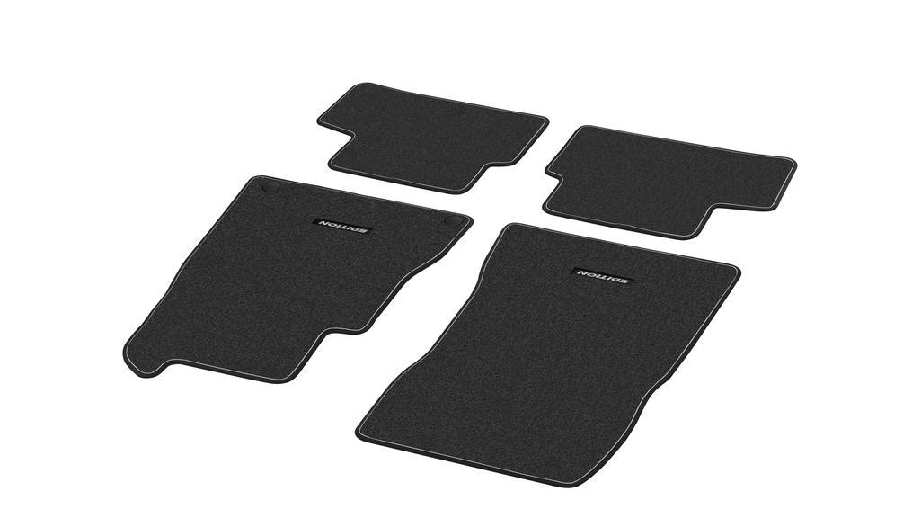 Genuine Mercedes-Benz Velour Floor Mats CLASSIC, Driver’s/Co-Driver’s Mat, 4-Piece, EDITION 2020
