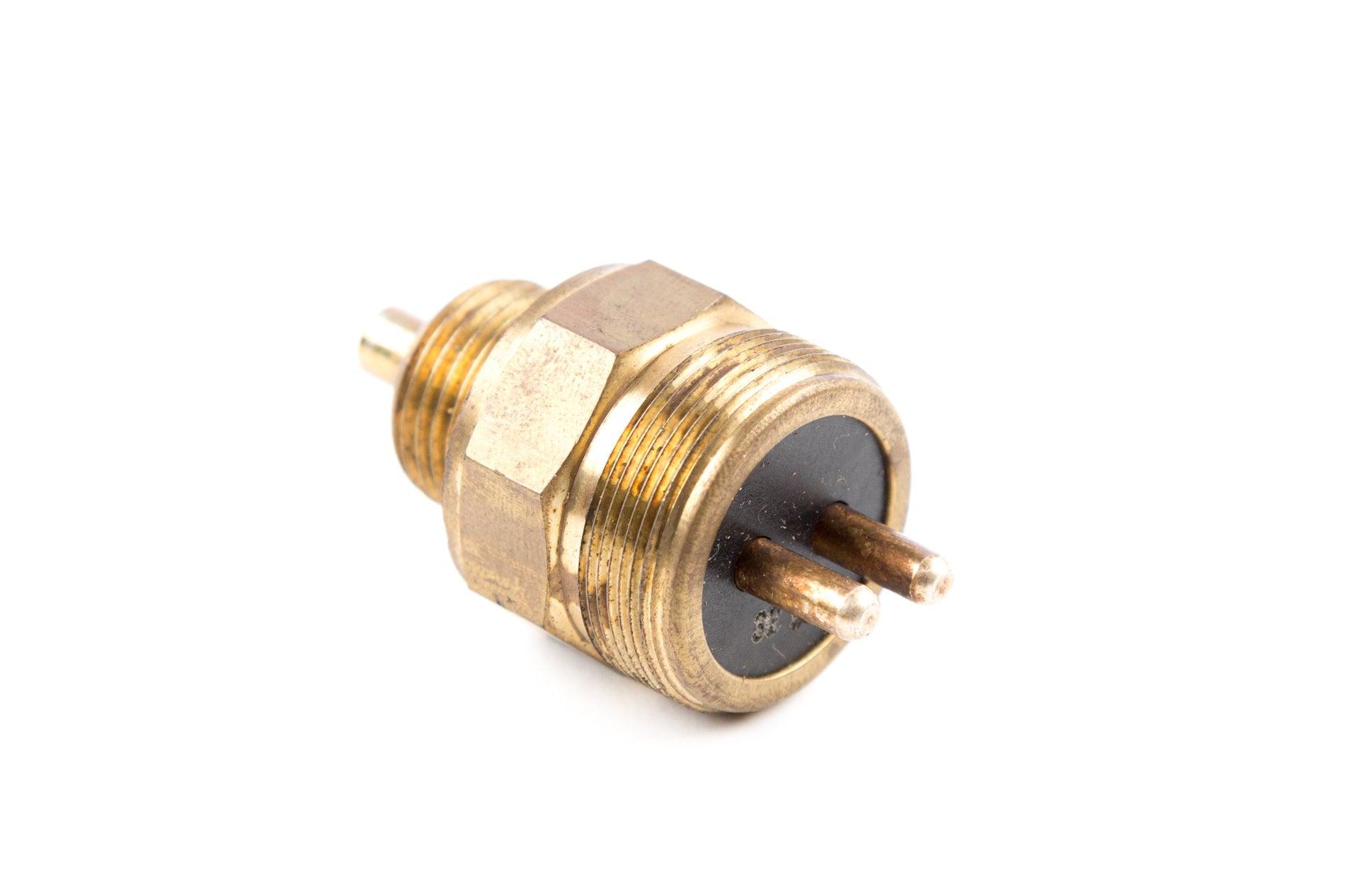 Mercedes-Benz Switch 3/2-Way Valve Operation A0015455211 Review