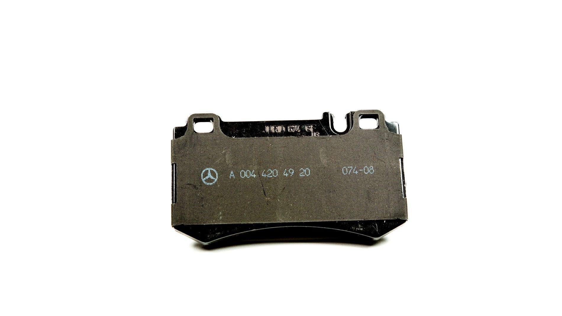 Mercedes-Benz Parts Kit, Brake Pad A0044204920 Review