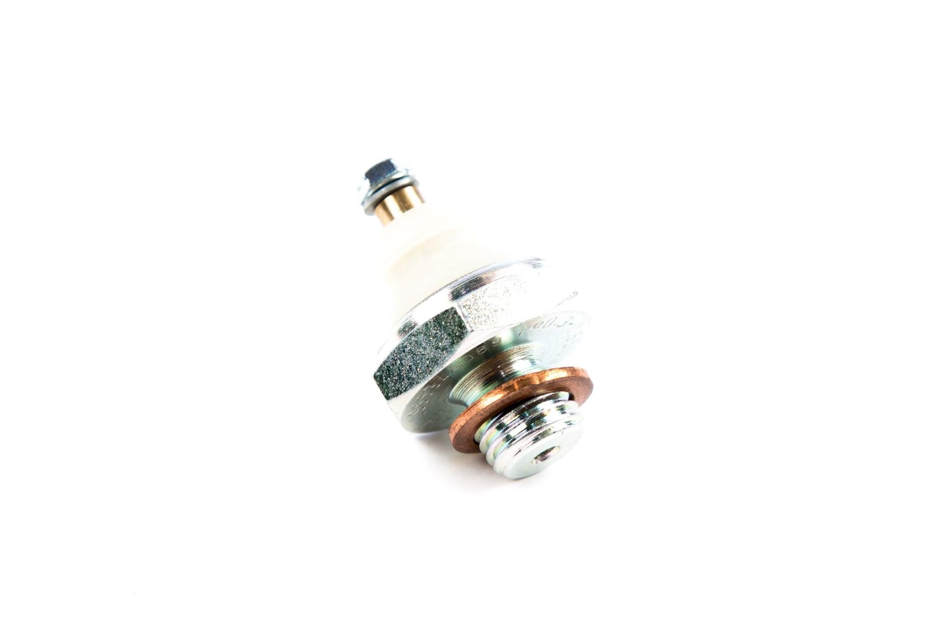 Mercedes-Benz Oil Pressure Sensor At Oil Filter A0055429017 Review