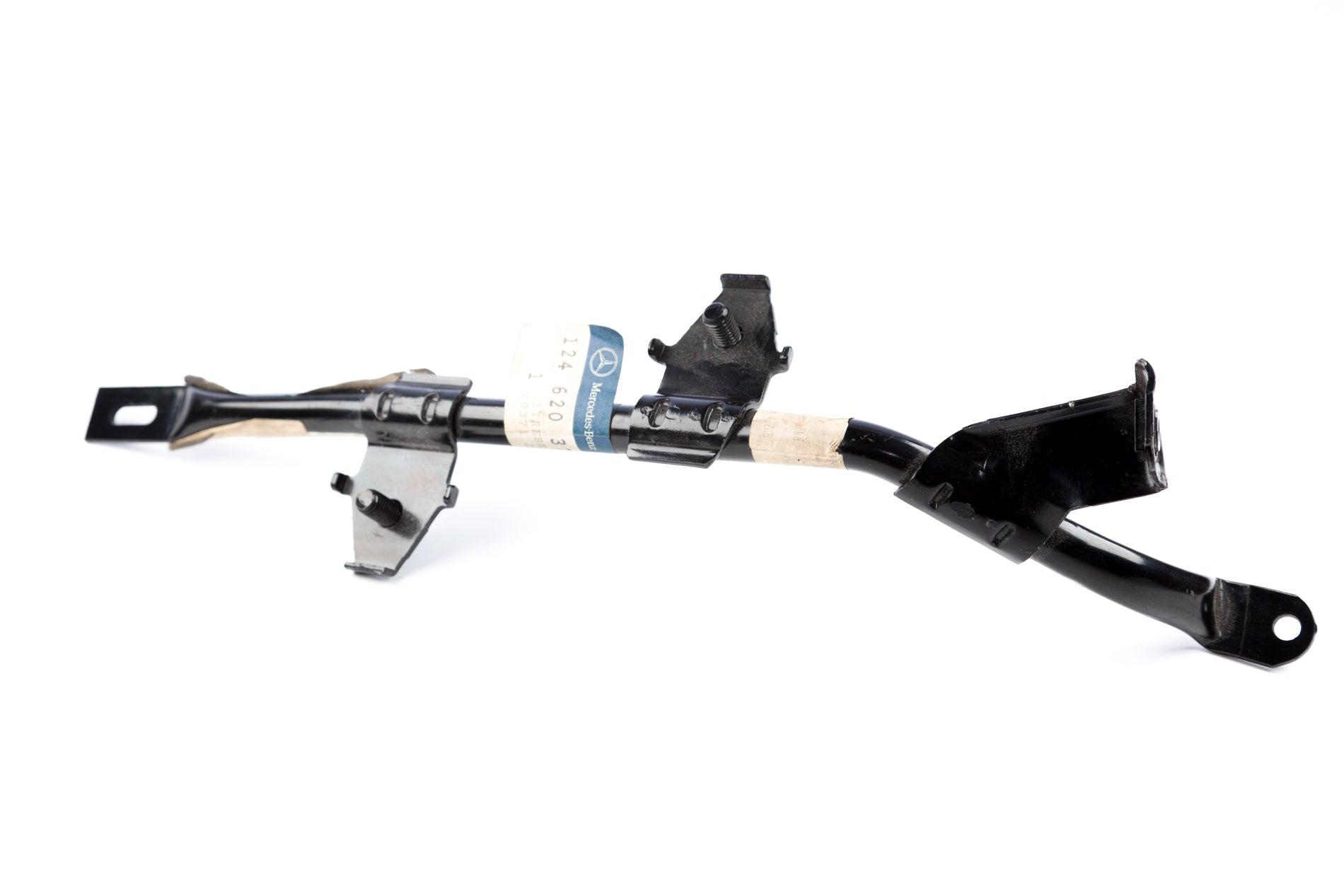 Mercedes-Benz Strut Between Front Cross Member And Front Central Stiffening.