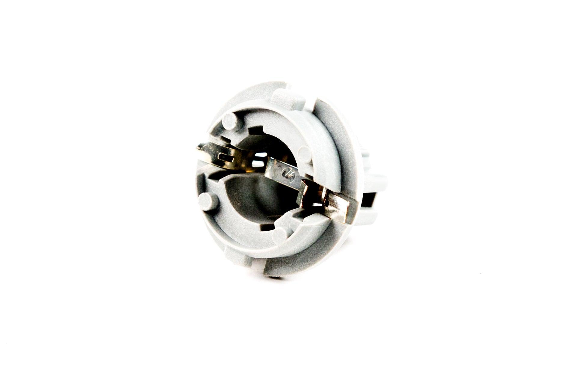 Mercedes-Benz Socket Direction Indicator,Reversing Light And Rear Fog Light.