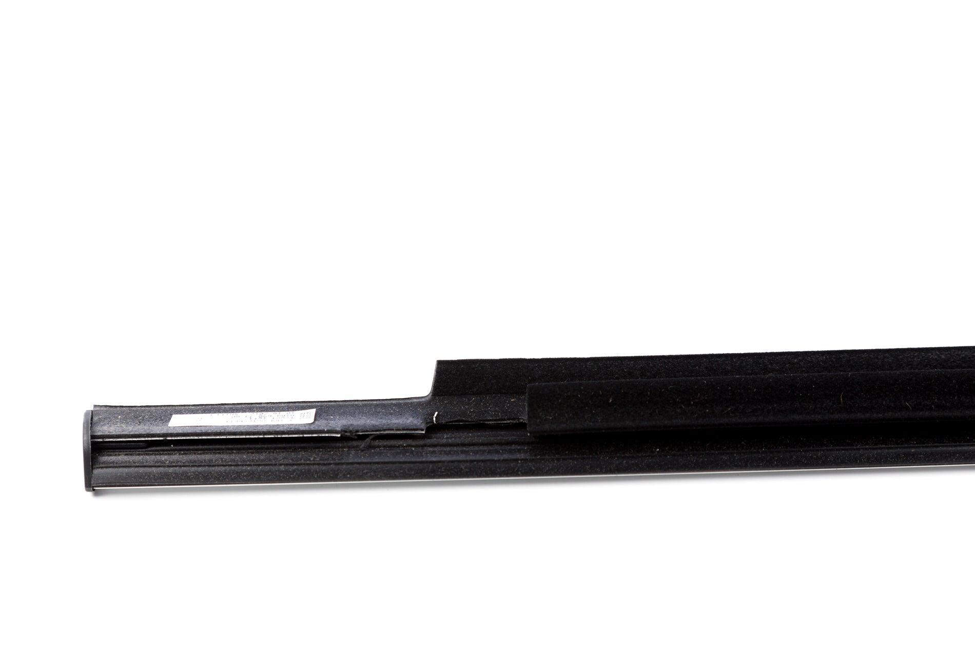 Mercedes-Benz Trim Bar Outside Left A1646907380 Review