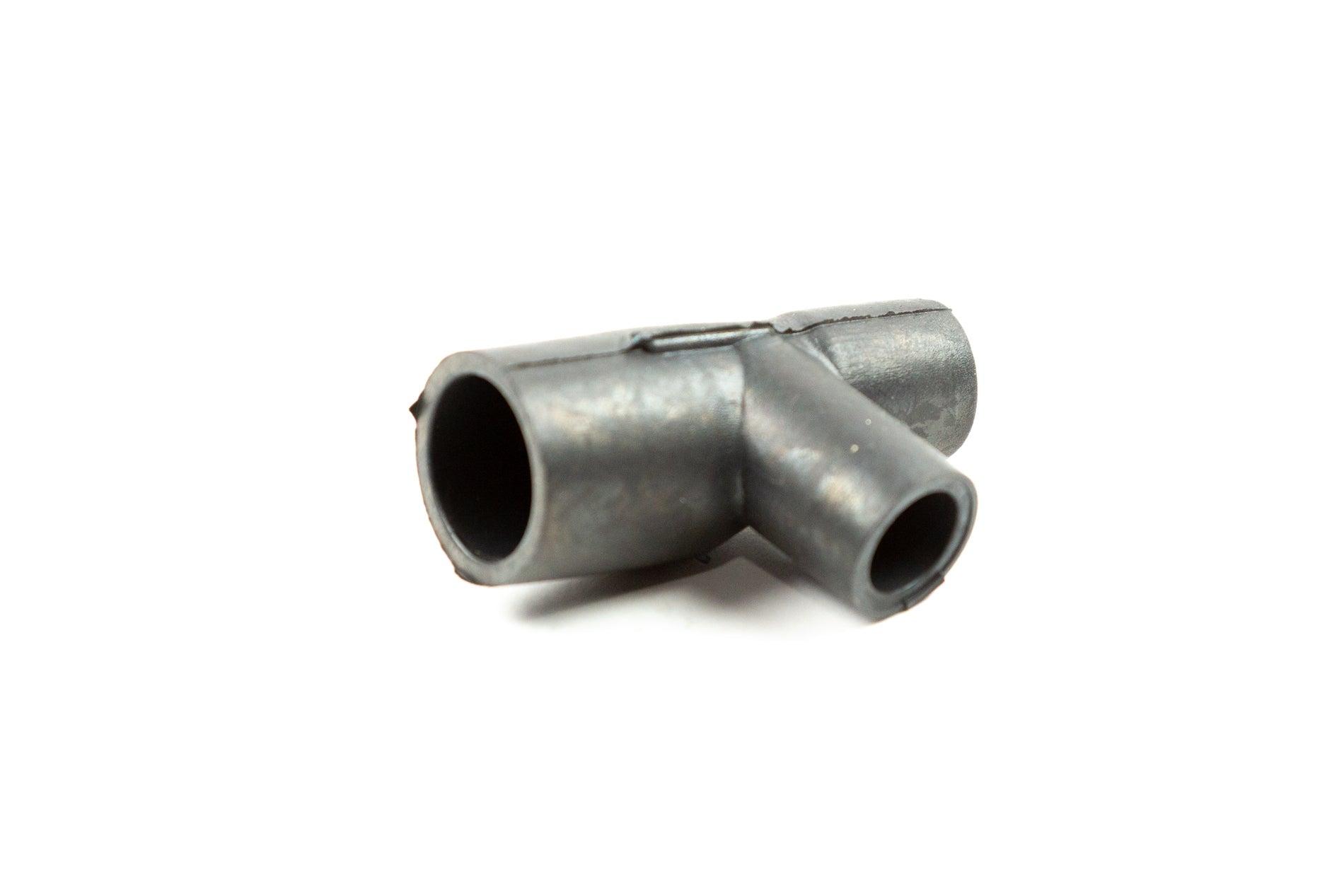 Mercedes-Benz Molded Hose Ventilation Of Cylinder Head Cover A6060160381.