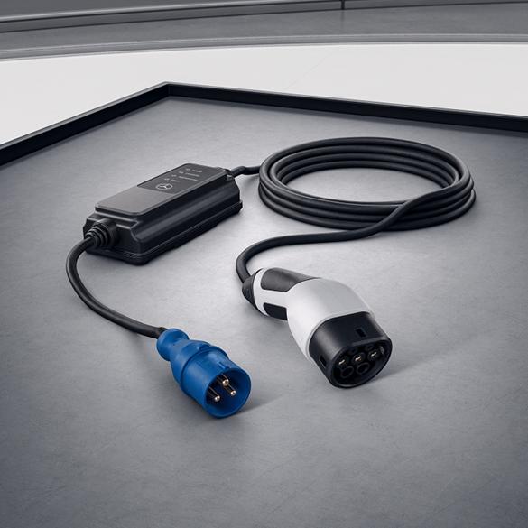 Mercedes-Benz charging cable 4m for industrial socket 16A A0005833005 Review
