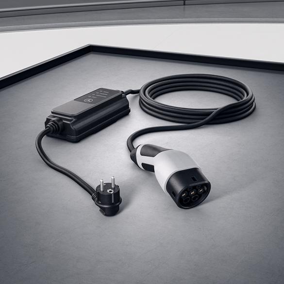 Mercedes-Benz charging cable for household socket type E/F / Mode 2 / 8m 8A / A0005833505 Review