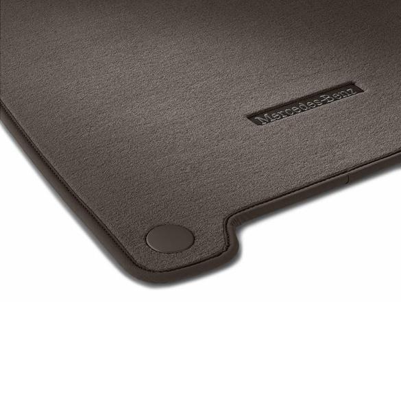 Mercedes-Benz Floor Mats Velour Mats 4-piece EQS balaobrown A2976800008 8W66 Review