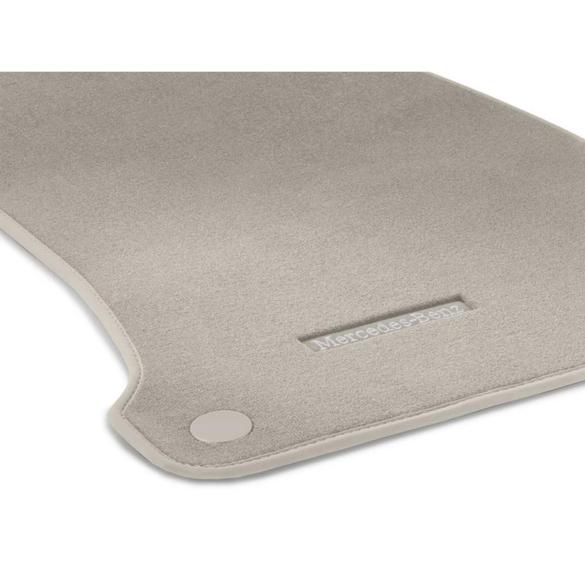 Mercedes-Benz Floor mats Velour mats classic beige 4-piece EQS V297 without code 223 A2976800008 8U20 Review