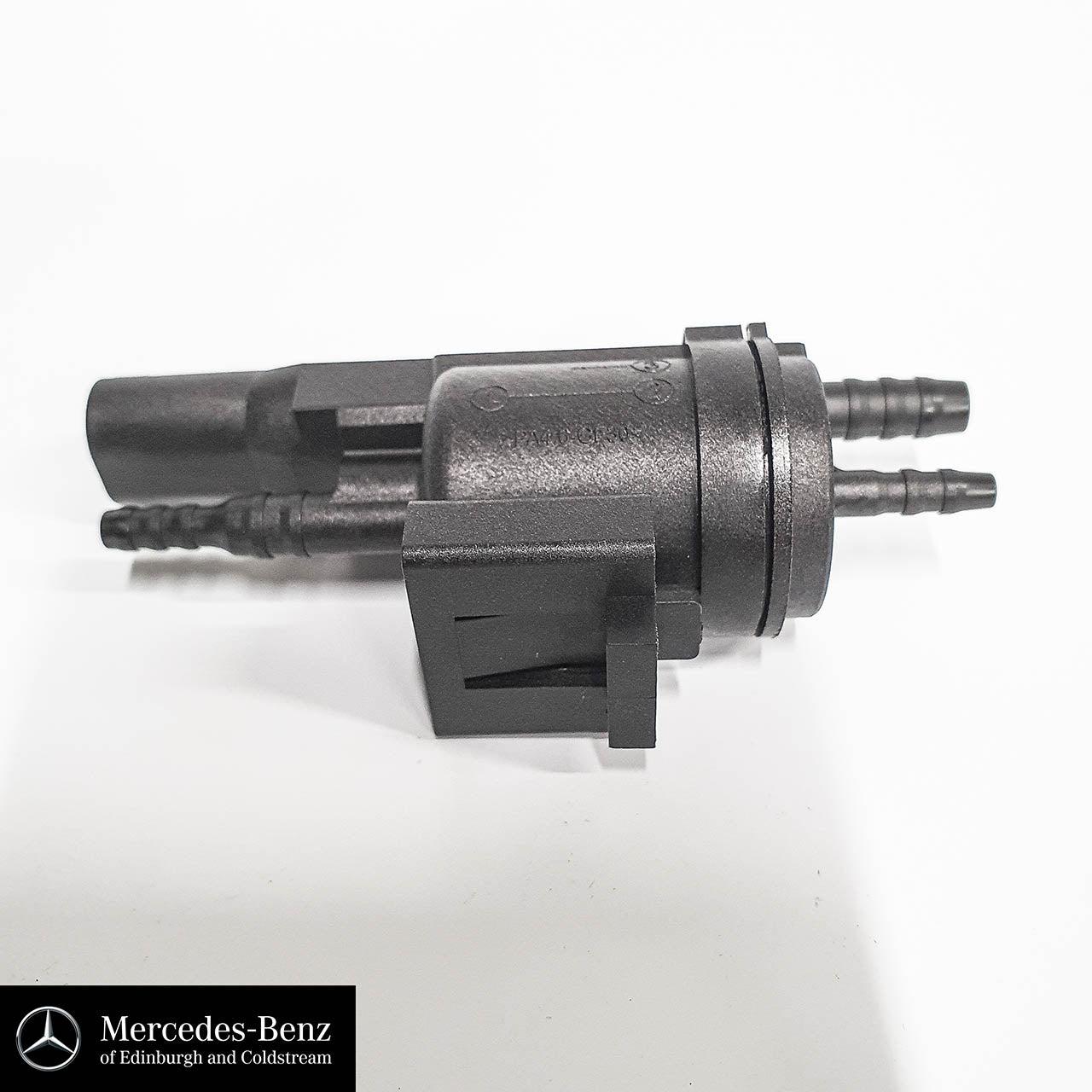 Genuine Mercedes-Benz Switchover Valve A0005003201