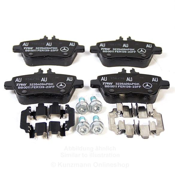 Mercedes-Benz Taxi rear brake pads A0074209520 B-Class W246 A0074209520-Taxi Review