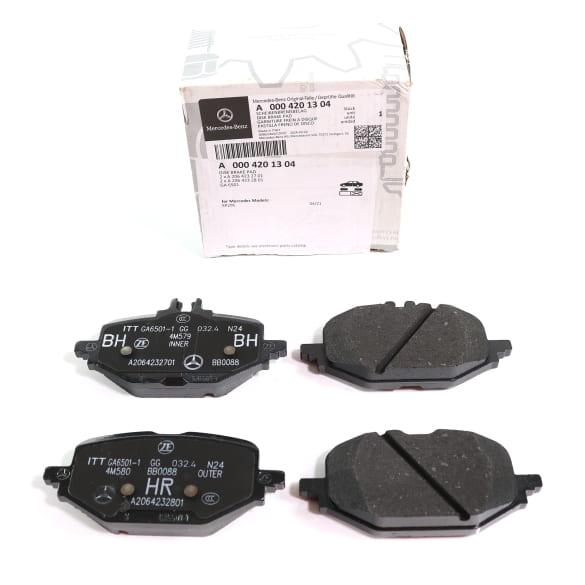 Mercedes-Benz Rear brake pads set CLE 180 Convertible A0004201304-180-A236 Review