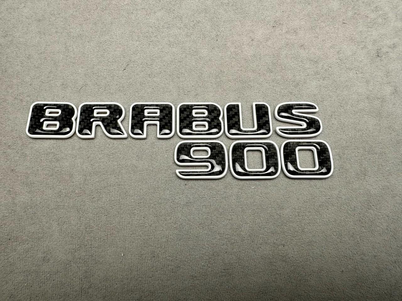 Tail emblem Brabus 900 Carbon Review TC-18832