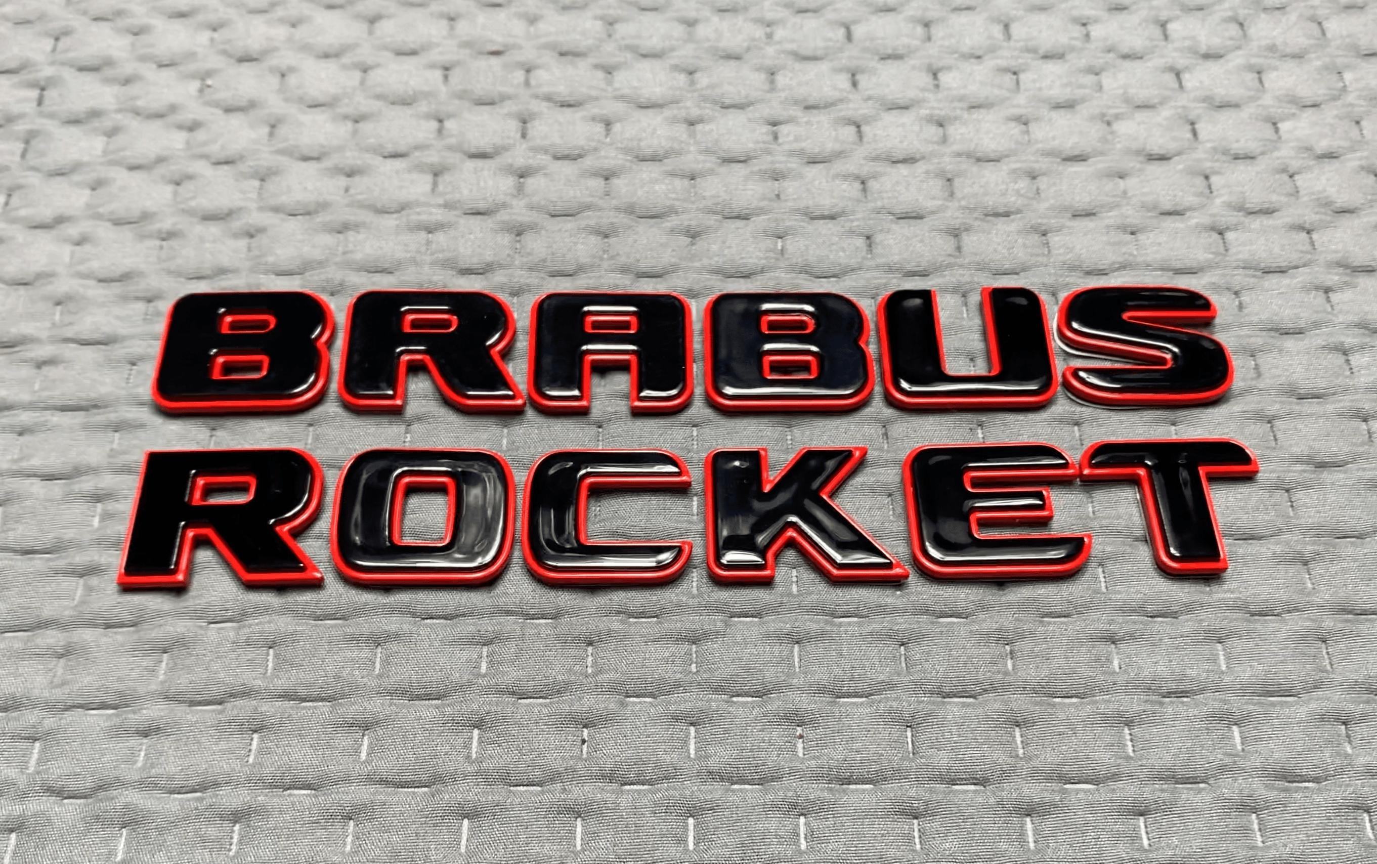 Tail Black badge Brabus Rocket Review TC-4496