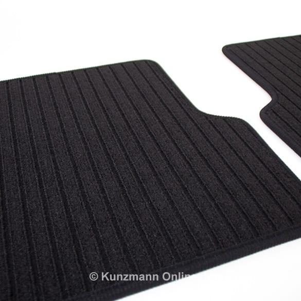 Mercedes-Benz Rep floor mats black CLA W117 2-piece rear A1766803700 9G32-117 Review