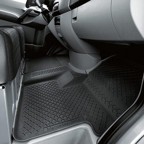 Mercedes-Benz All-season rubber floor mats Sprinter B66570012 Review